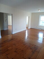 35 Fairview St, Unit 35 Fair View # 2 Winthrop in Winthrop, MA - Building Photo