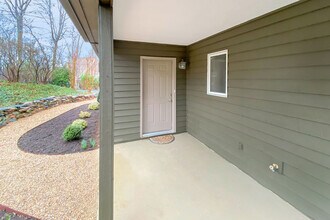 1237 Timberbranch Ct in Charlottesville, VA - Building Photo - Building Photo