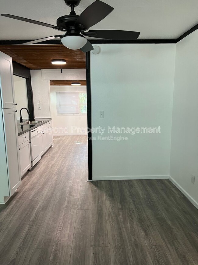 28805 Spruce Rd in Pine Valley, CA - Building Photo - Building Photo