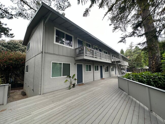 405 Maple St in Mill Valley, CA - Building Photo - Building Photo