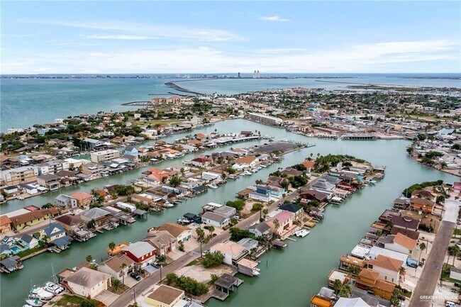 19 Bass Ave in Port Isabel, TX - Building Photo - Building Photo