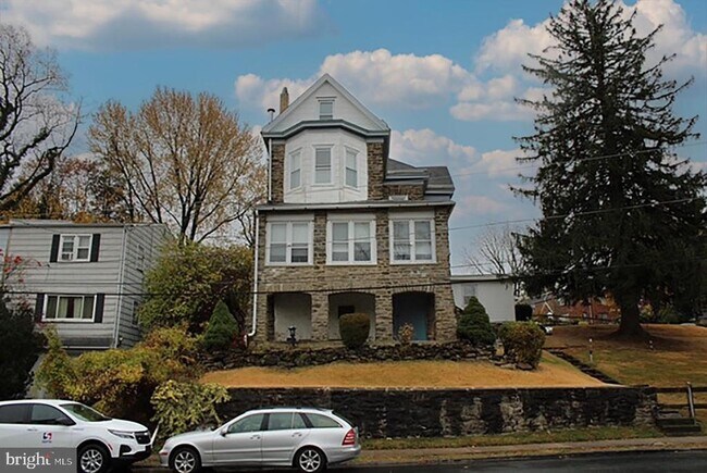 property at 7301 Chestnut Ave