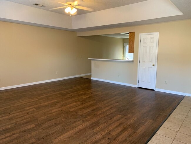 677-679 Ethan Ct in Auburn, AL - Foto de edificio - Building Photo