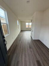 Stunning New-Construction two-story home 5bed 3bath in Bakersfield, CA - Building Photo - Building Photo