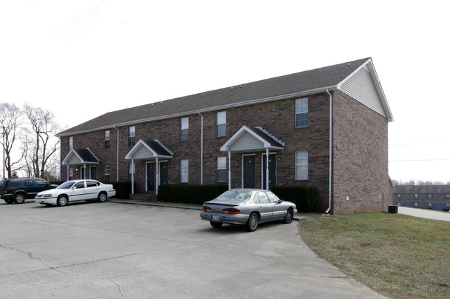 3273 Tower Dr in Clarksville, TN - Foto de edificio - Building Photo