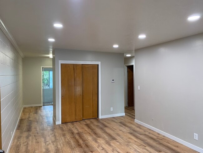 896 Raymond Dr, Unit 896 Raymond Drive Unit #1 in Idaho Falls, ID - Building Photo - Building Photo