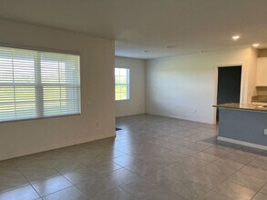 1371 McFarland Dr in West Melbourne, FL - Building Photo - Building Photo