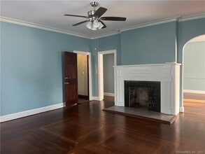 214 Goffe Ter in New Haven, CT - Building Photo - Building Photo