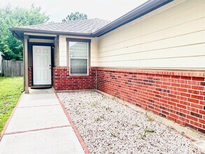 8510 Village Hollow Ln in Houston, TX - Building Photo - Building Photo