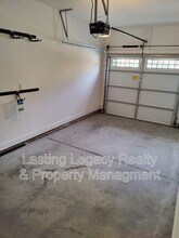 841 Silver Leaf Dr in Winston-Salem, NC - Building Photo - Building Photo