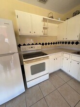 211 Dalton Blvd in Port Charlotte, FL - Building Photo - Building Photo