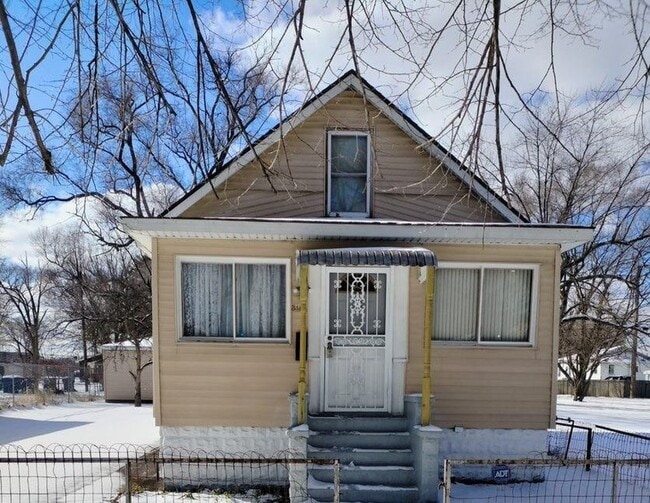 property at 3464 Pennsylvania St