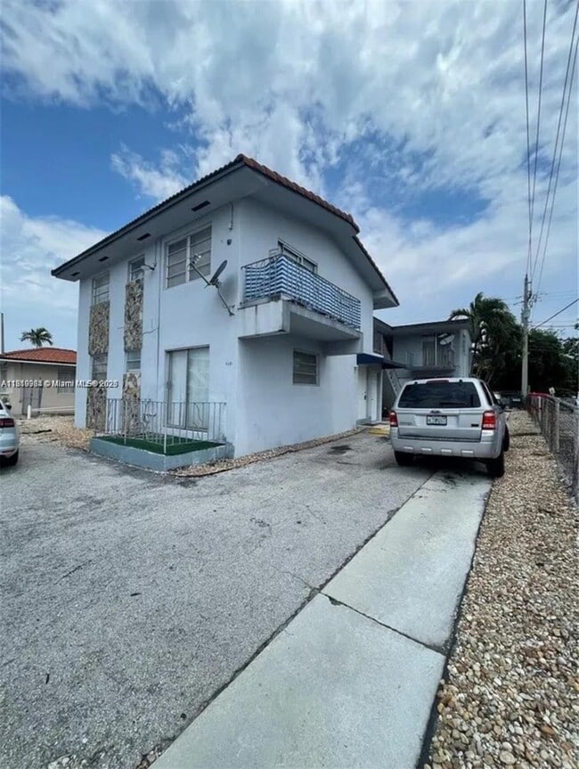 4381 W Flagler St