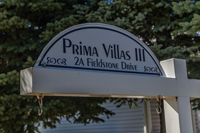 Prima Villas III in Spruce Grove, AB - Building Photo - Building Photo