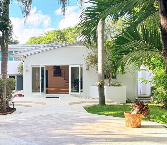 property at 2301 S Miami Ave