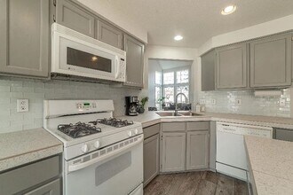 1700 SE 161st Pl in Vancouver, WA - Building Photo - Building Photo