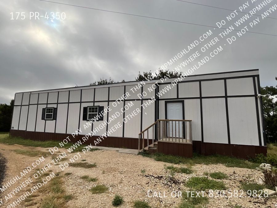 175 PR-4350 in Lampasas, TX - Building Photo