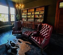 406 W 1st St in Mount Pleasant, TX - Building Photo - Building Photo