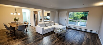 2820 75th Pl SE in Mercer Island, WA - Building Photo - Building Photo