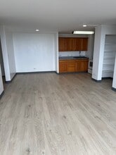 3045 Ala Napuaa Pl, Unit 812 in Honolulu, HI - Building Photo - Building Photo