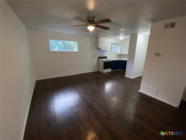 property at 416 E Dunn Ave
