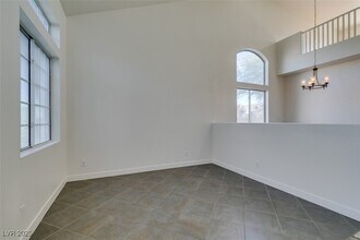 8447 Brody Marsh Ave, Unit 0 in Las Vegas, NV - Building Photo - Building Photo