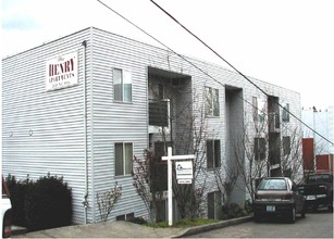 Maple Leaf Residences in Seattle, WA - Building Photo - Building Photo