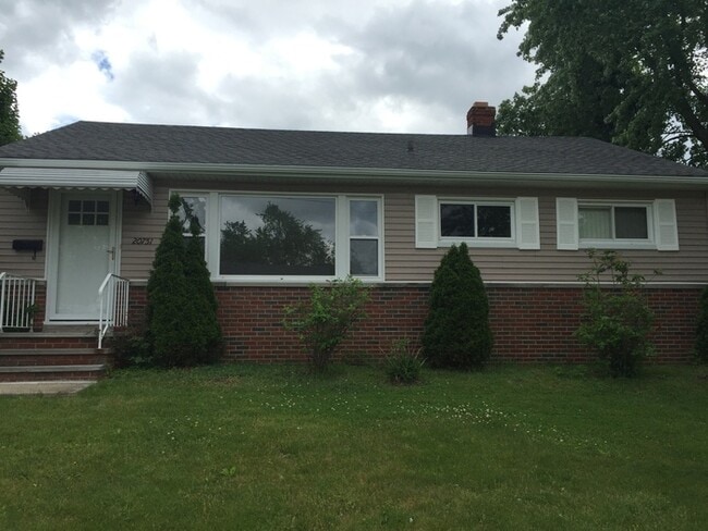 property at 20751 Bowling Green Rd