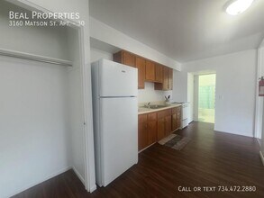 3160 Matson in Toledo, OH - Foto de edificio - Building Photo