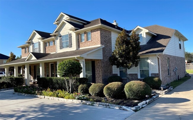 property at 26210 Cloverland Park Ln