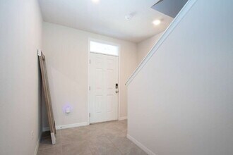 3513 Hilltop Cir in Lakewood Ranch, FL - Foto de edificio - Building Photo