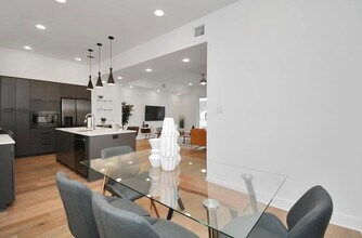 1406 Bailey St in Houston, TX - Building Photo - Building Photo