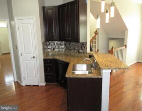 1305 Madison Ln in Hockessin, DE - Foto de edificio - Building Photo