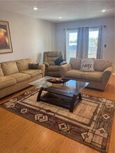 318 Lake Marina Ave, Unit 305 in New Orleans, LA - Building Photo - Building Photo