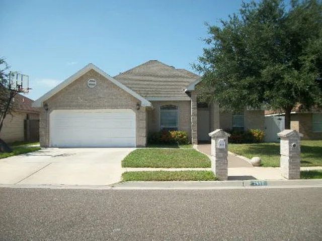 3417 Loyola Ave in McAllen, TX - Building Photo
