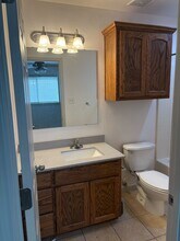 1415 Owens St in San Marcos, TX - Foto de edificio - Building Photo