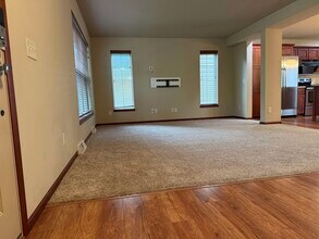 8951 White Coral Way in Middleton, WI - Building Photo - Building Photo