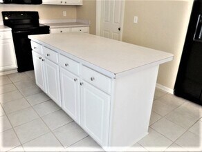 219 Sparkleberry Ln in Ladson, SC - Building Photo - Building Photo