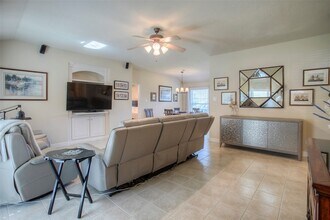 824 Cherry Hills Dr in Huntsville, TX - Building Photo - Building Photo