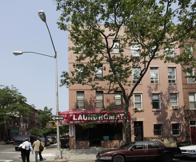 500 Henry St in Brooklyn, NY - Foto de edificio - Building Photo