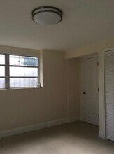 730 NE 139th St in North Miami, FL - Foto de edificio - Building Photo