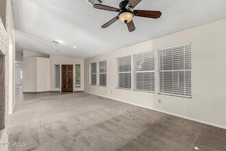 8829 E Riviera Dr in Scottsdale, AZ - Building Photo - Building Photo