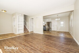 9404 White Ave in Kansas City, MO - Foto de edificio - Building Photo