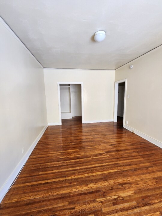 1825 Ivar Ave in Los Angeles, CA - Building Photo