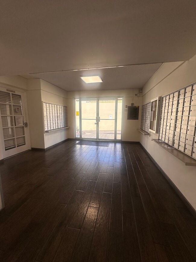 98-1038-1038 Moanalua Rd in Aiea, HI - Building Photo - Building Photo