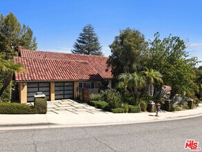 4230 Park Alisal in Calabasas, CA - Building Photo - Building Photo