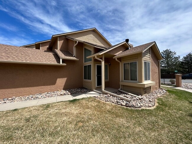 property at 440 Autumn Ridge Cir