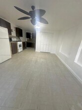 2753 W 68th Pl in Hialeah, FL - Building Photo - Building Photo
