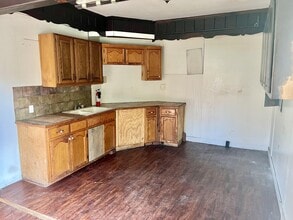 3655 Sherwood St in Baton Rouge, LA - Building Photo - Building Photo