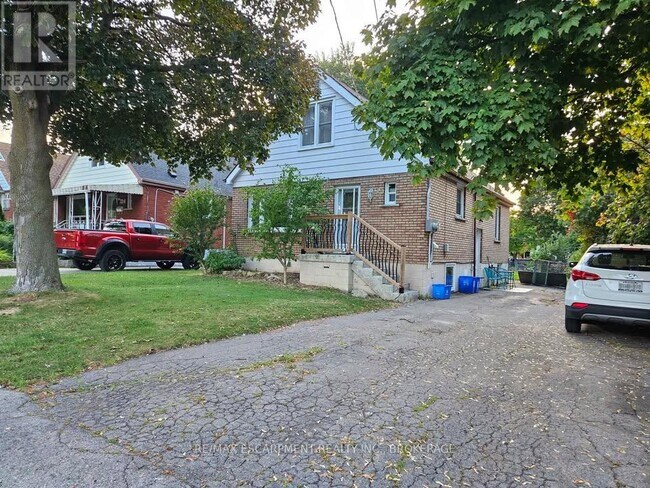 property at 320 E 19th St